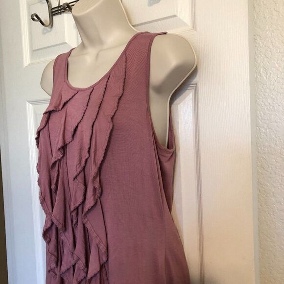 Saks Fifth Avenue Sleeveless Front Ruffle Mauve Top Size Medium - Picture 3 of 7